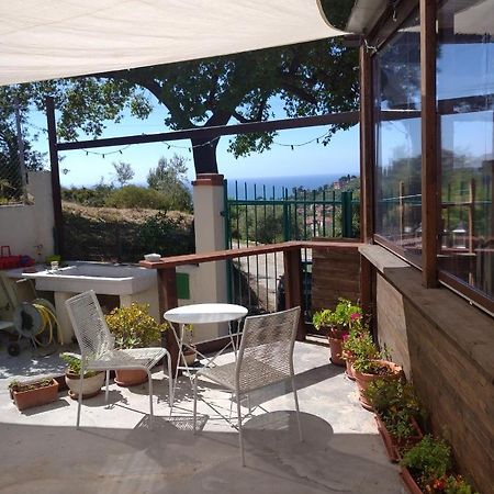 La Quercia Agriturismo Imperia Εξωτερικό φωτογραφία