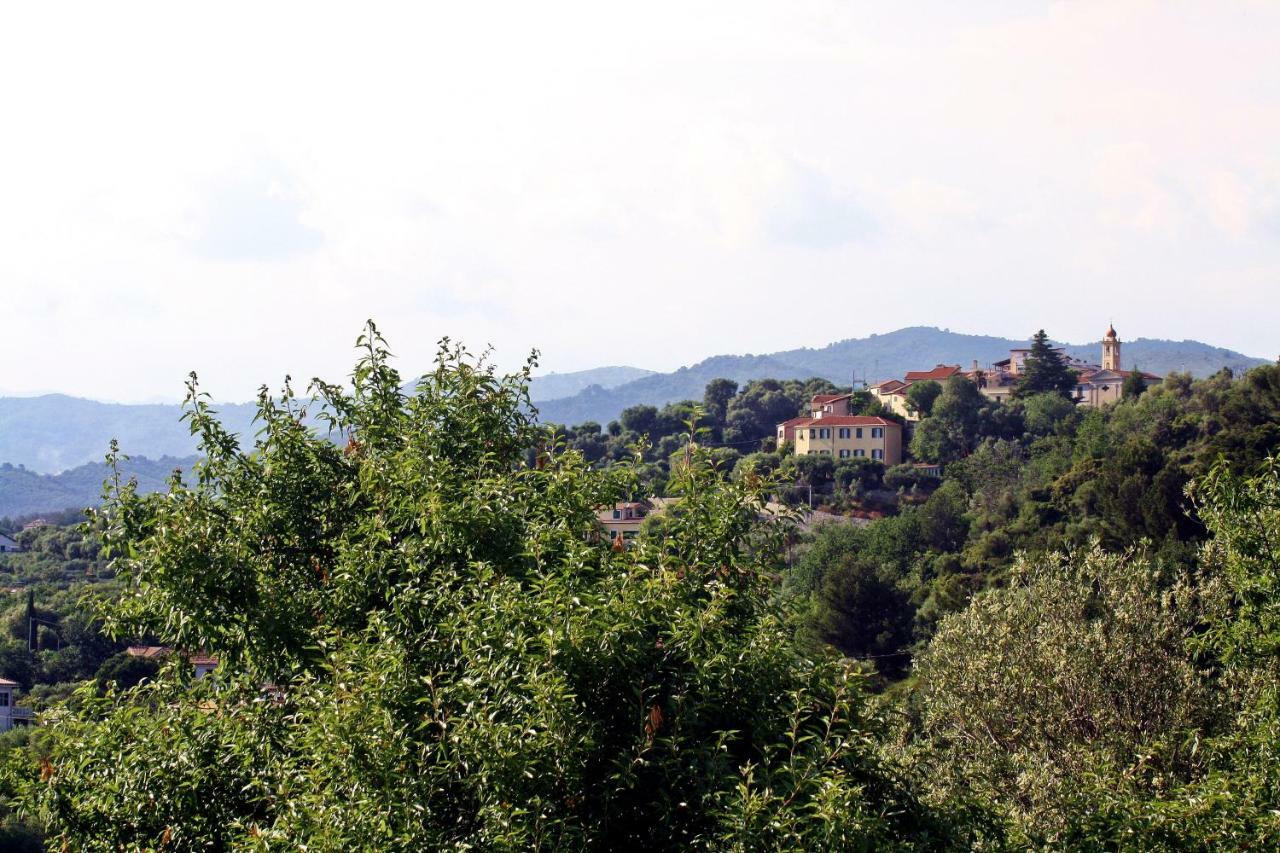 La Quercia Agriturismo Imperia Εξωτερικό φωτογραφία